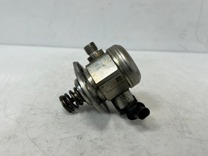 2016-2019 BMW 750Li 7' 5' G11 G12 G30 4.4L V8 N6 High Pressure Fuel Pump 8643464