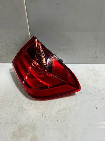 2012 BMW 3 Series F30 F31 F35 Rear Tail Light RIGHT Side Backlight 7312846