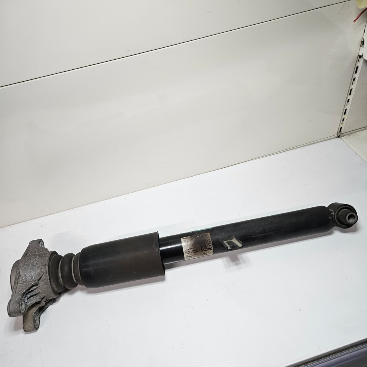 2019-2023 BMW 3 Series G20 G21 330i Rear Shock Absorber 7568884
