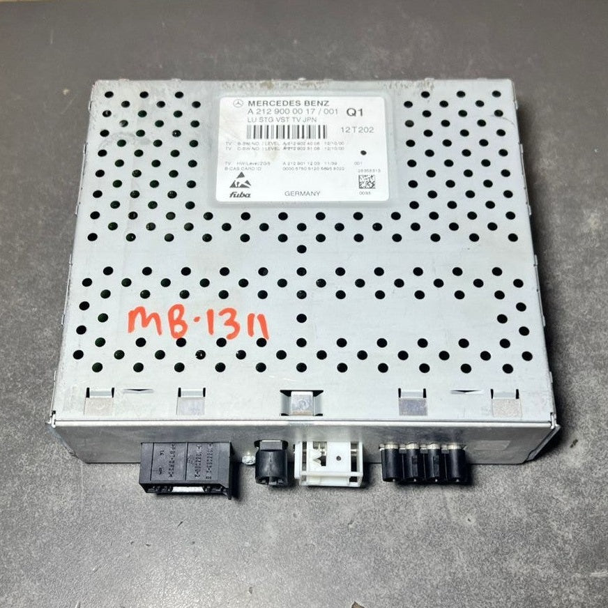 10-14 Mercedes W212 Radio Audio Control Sound Amplifier Amp A212 9000017 OEM