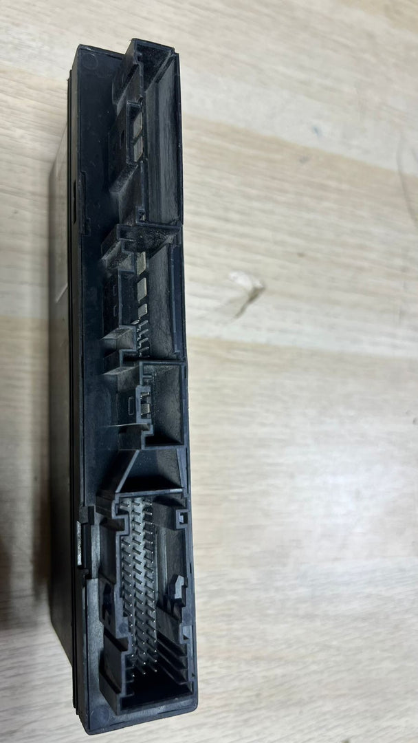 BMW Body Control Module 6957143 5 Series E61 and E61 LCI models