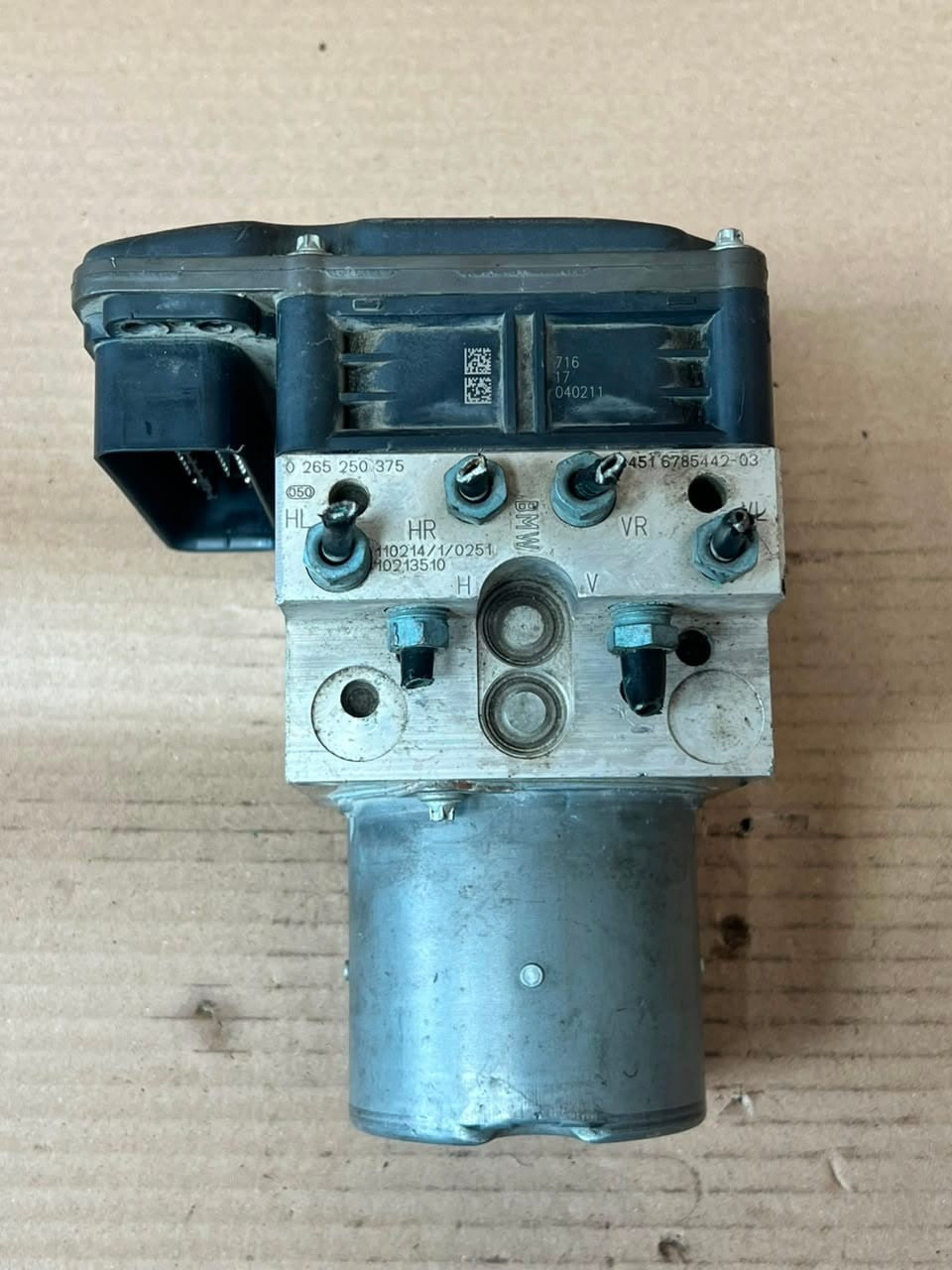 2011 BMW 5 Series F10/F11 F01 F02 550i ABS/DSC Hydraulic Pump Unit 6799517 OEM