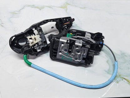 BMW X3 X4 G01 G02 F97 F98 DOOR LOCK ASSEMBLY REAR LEFT PASSENGER SIDE 7473159