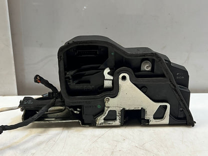 2010-2015 BMW 740i F01 F02 F03 F04 F10 F11 Door Lock Latch Front Right 7185690
