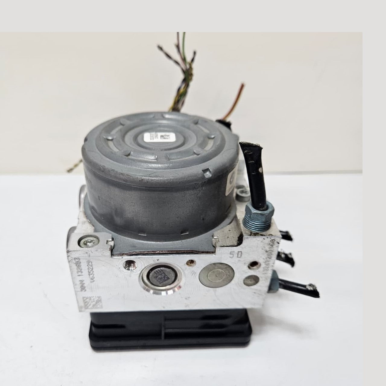OEM BMW F20 F21 F30 F31 F32 ABS Pump 6868323