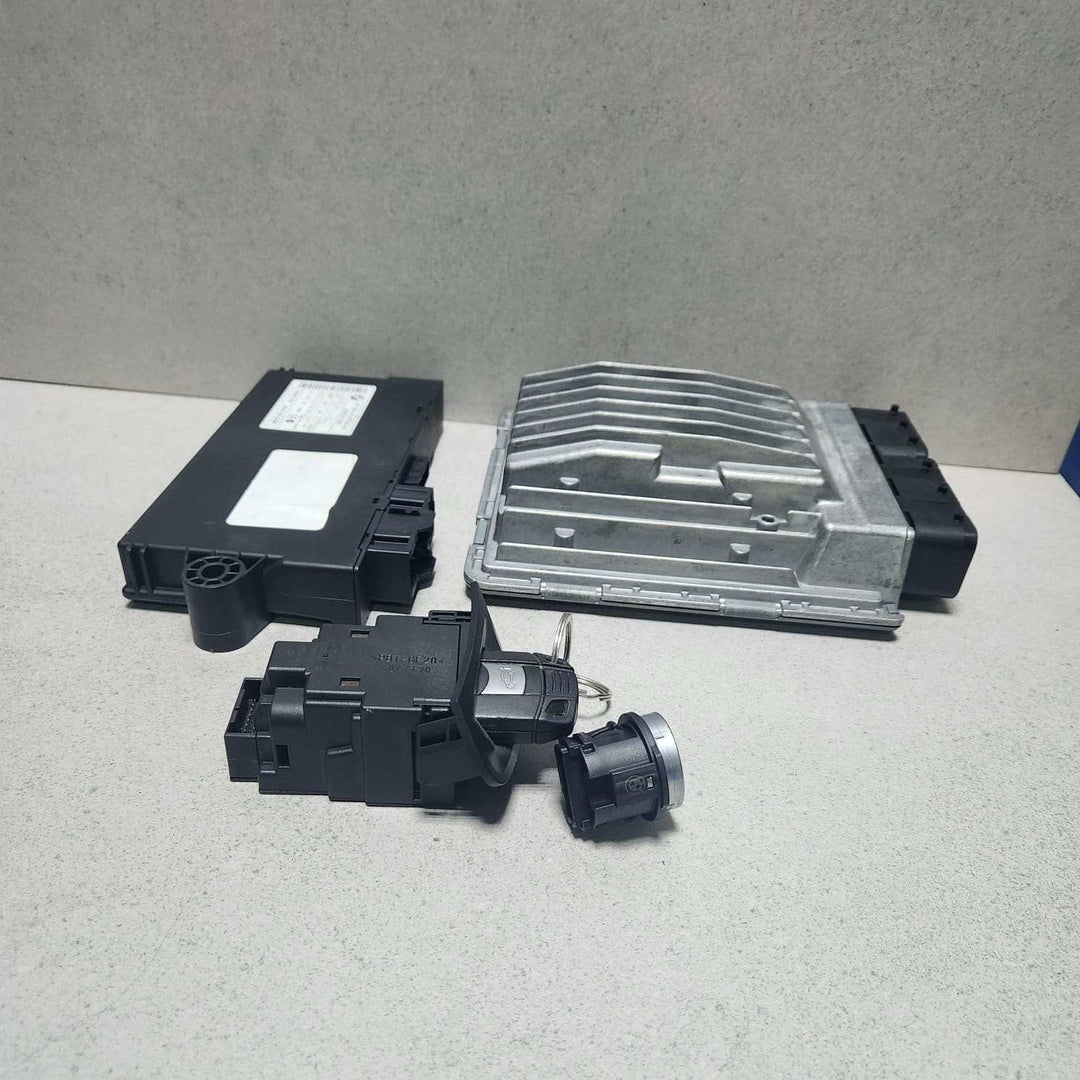 2008-2013 BMW X6 E71 Engine Control Unit DME 7593493 ECU SET E92 335 and N54 