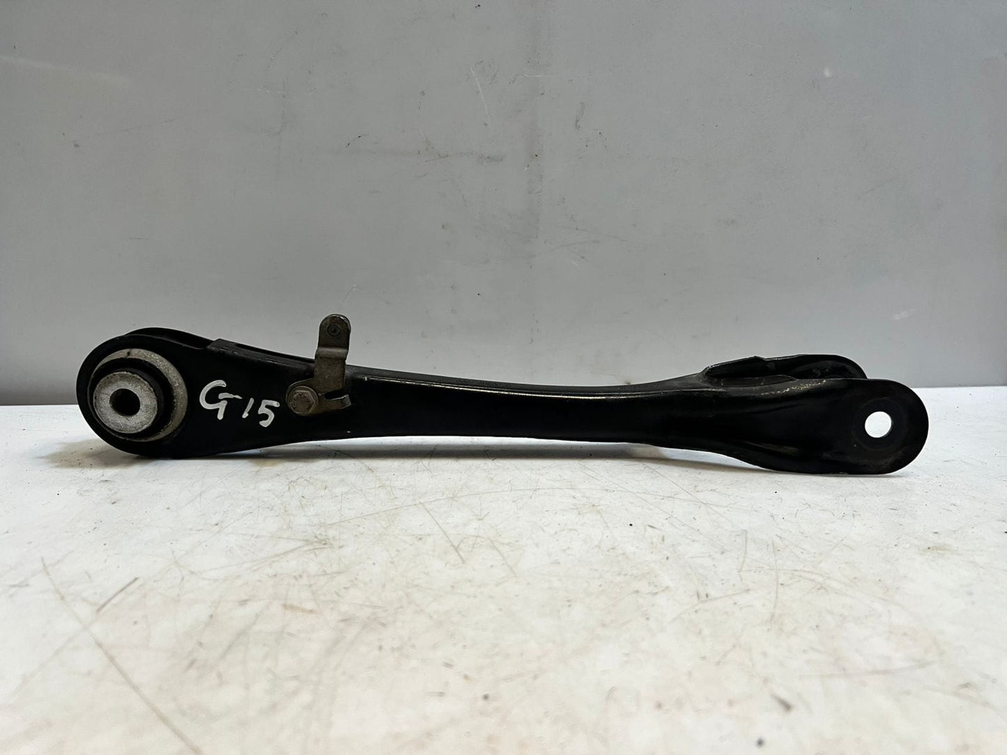 BMW 5 Series G30 G15 Rear Trailing Arm With Rubber Bushing 6893528 OEM