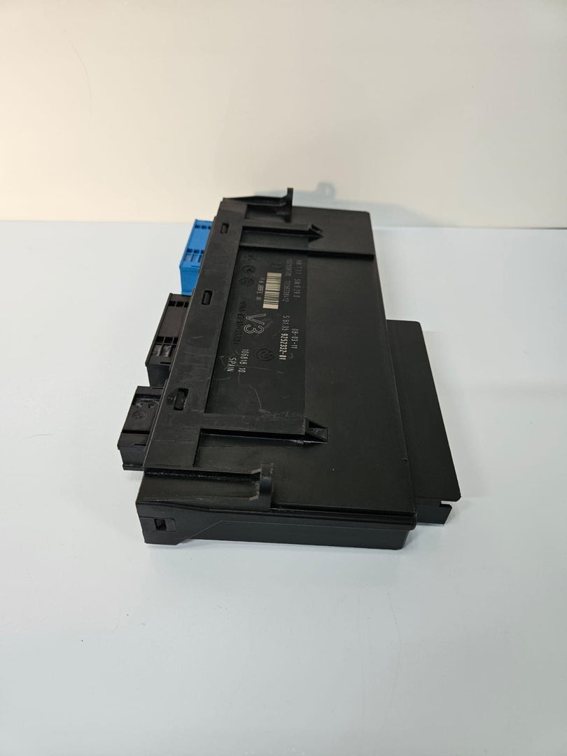 2011 BMW 535i F10 F11 Electronic Junction Box Control Unit 9252332