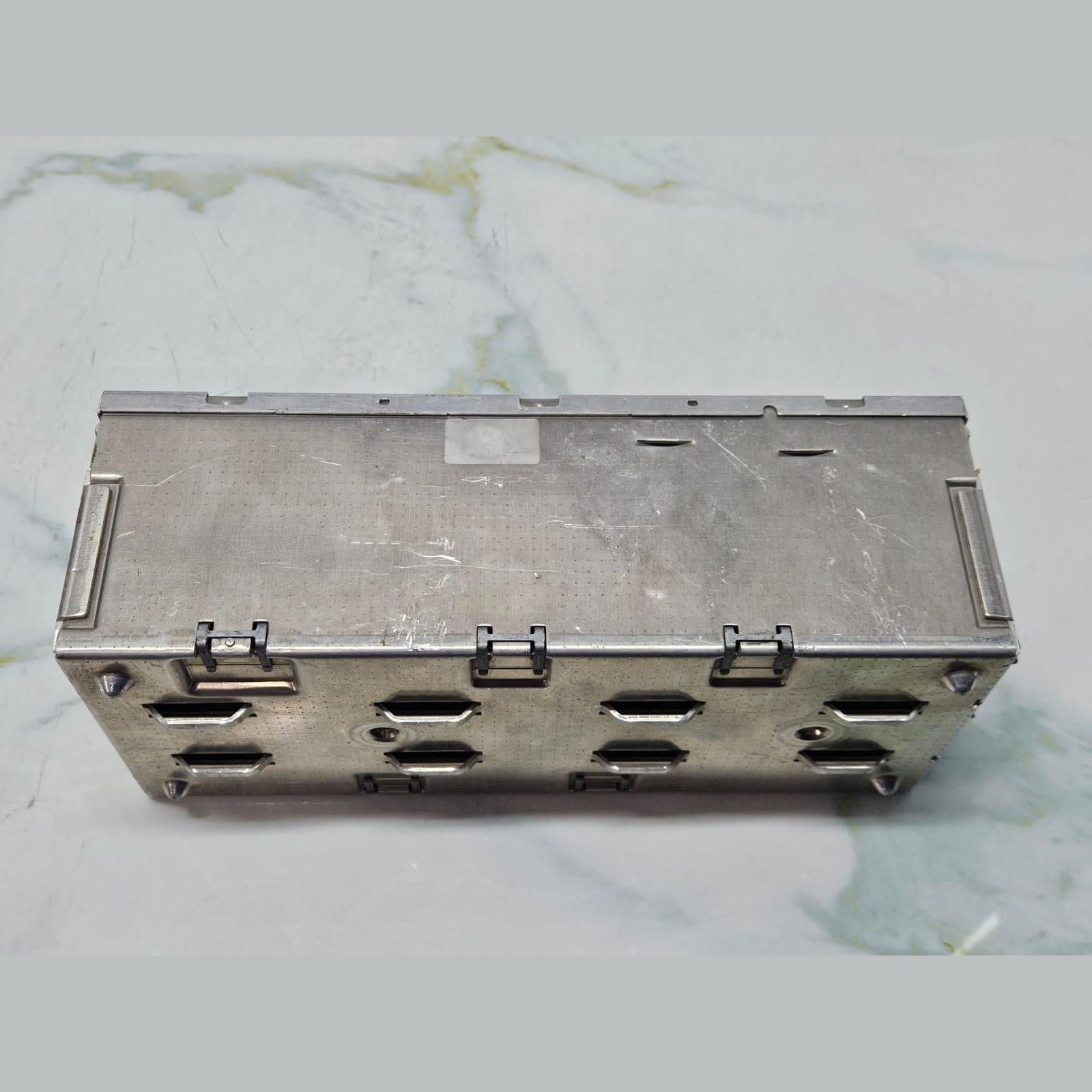 2002-2005 BMW 745i E65 E66 series DSP Audio Amplifier 6938997 OEM