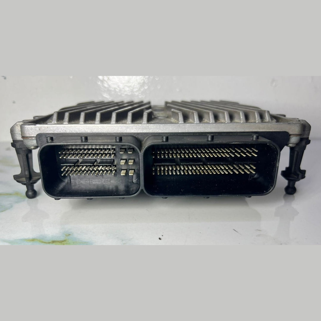2007-2011 Mercedes S550 Engine Control Module A2731533579 W221 S550 CL550 M273