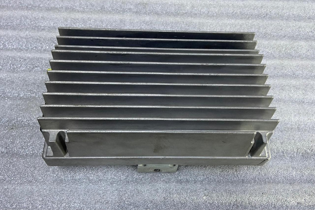 OEM BMW X5 Series E70 AMPH70 HiFi Audio Sound Amplifier Control Unit 9197002