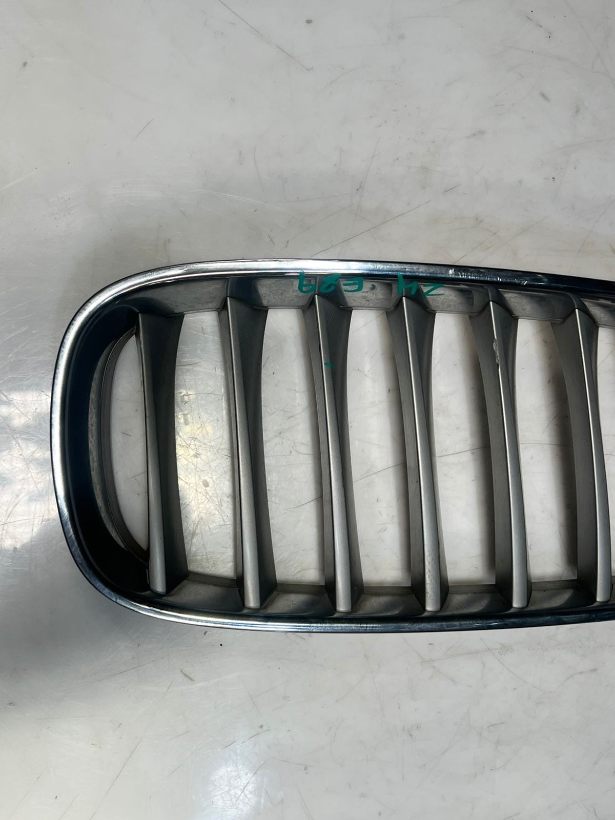 2010-2015 BMW X1 X3 7 5 Series F01 F10 F11 F48 Bumper Grille 10627110 OEM