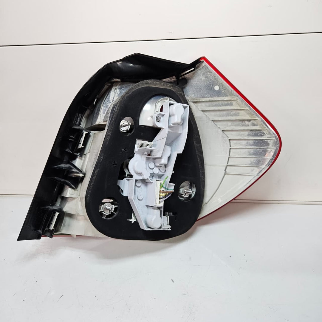 7131297-2008 BMW 1 Series E81 E87 120i Rear Taillight Rear Left OEM