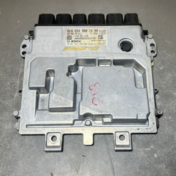 15-20 Mercedes W213 E-Class Engine Control Module Unit ECM ECU A654 9001400 OEM