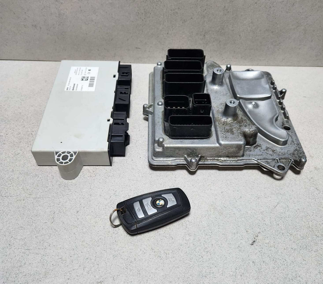 2009-2016 BMW 535i Engine Control Unit 7604402 F10 F11 F07 with N55 ECU SET