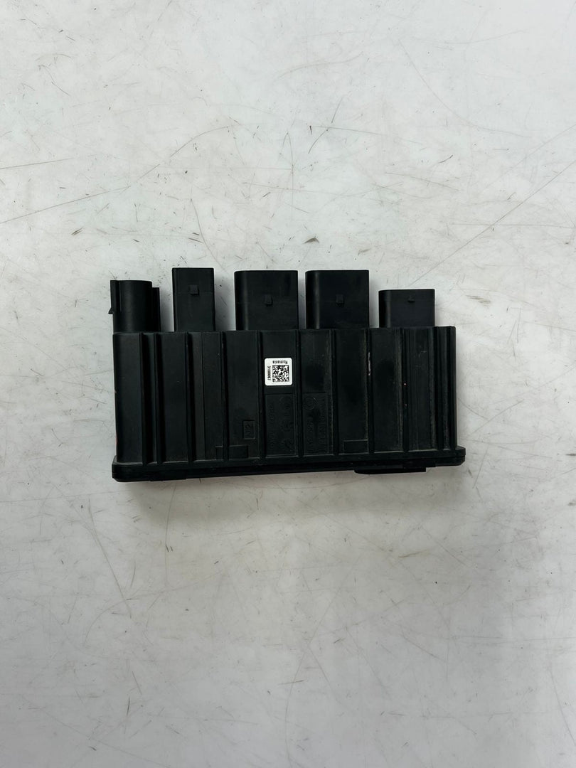 BMW X2 2 Series F39 F46 Power Distribution Unit 8581253 OEM