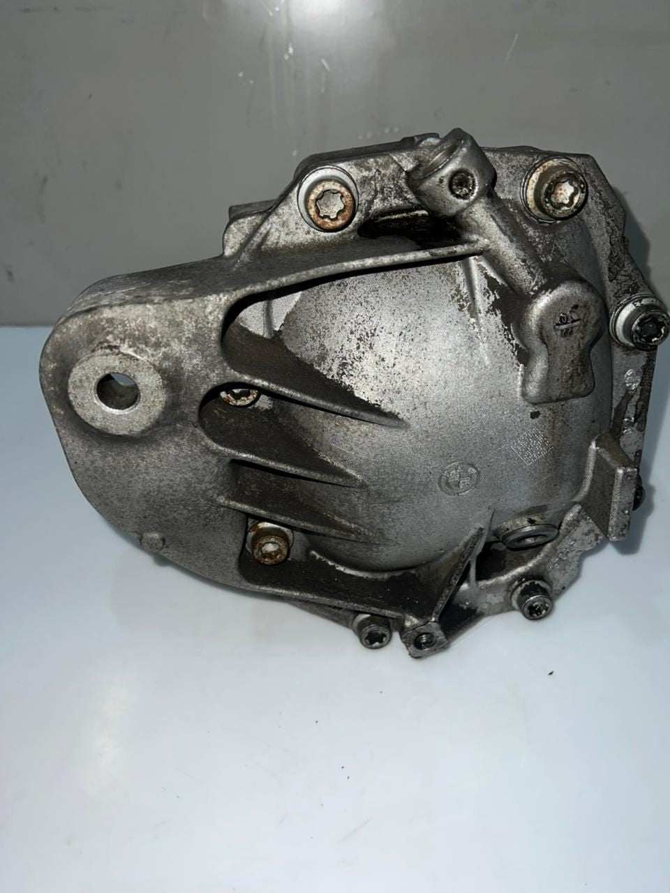 2011 BMW 528i Rear Differential Assembly 7578149 F10 523i models 3.38 RATIO