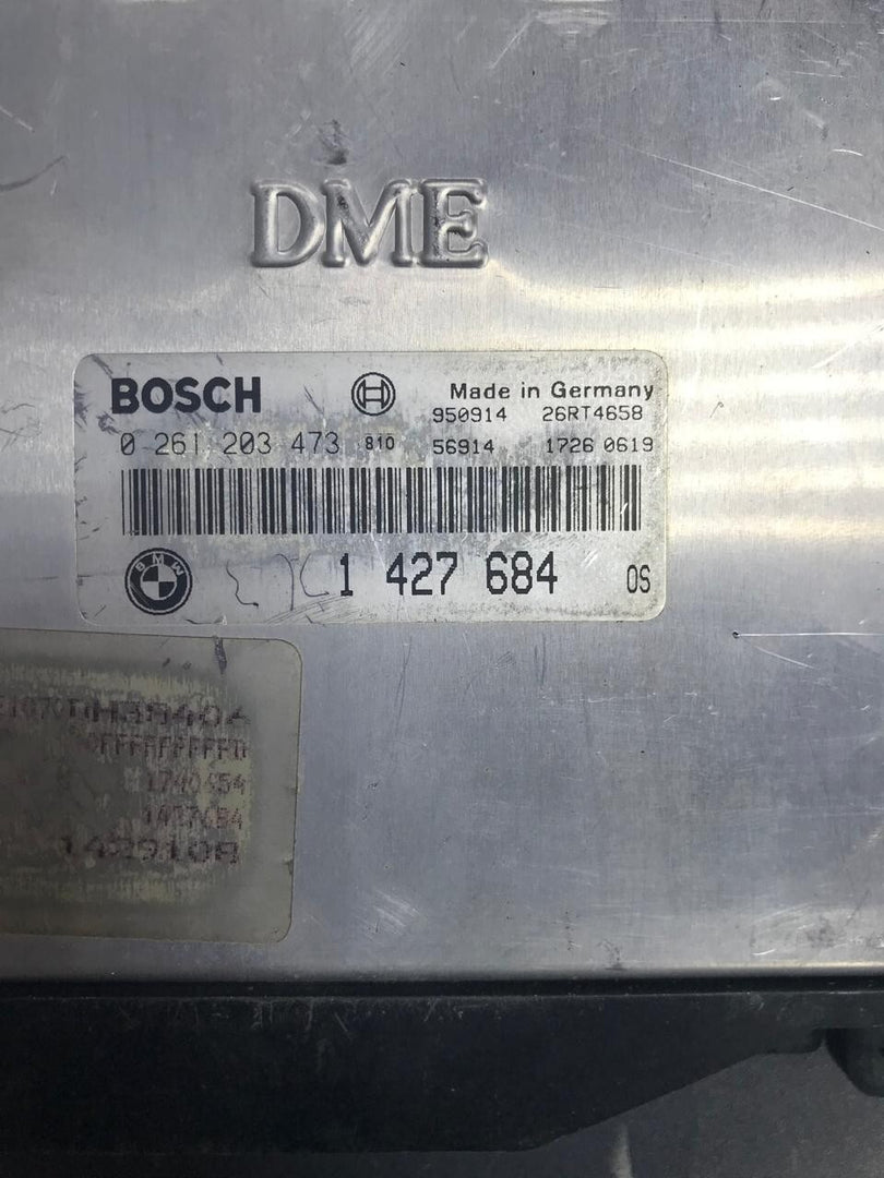 BMW 750iL  E38 1995 M73 ENGINE CONTROL COMPUTER ECU UNIT SET  DME 1427684