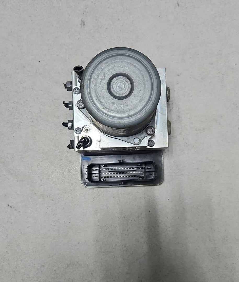 2007-2009 BMW 328i Abs Pump Module 6886959 3-Series and G30 G11 G12