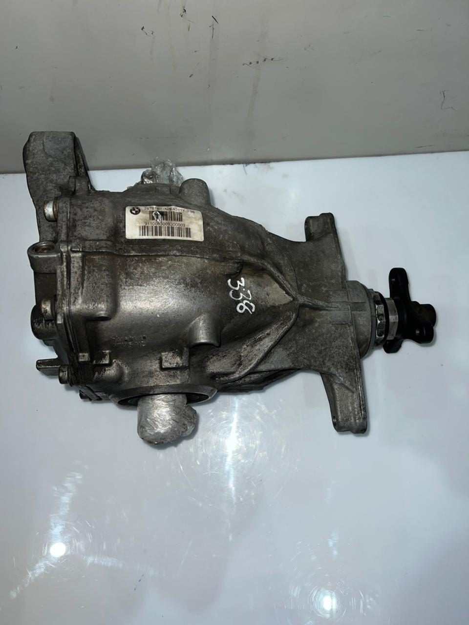2011 BMW 528i Rear Differential Assembly 7578149 F10 523i models 3.38 RATIO