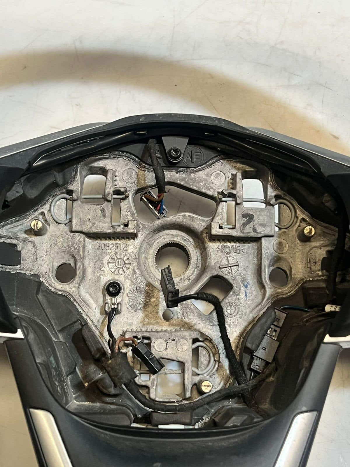 2018-2022 BMW X1 F48 F49 Steering Wheel 6877516 OEM