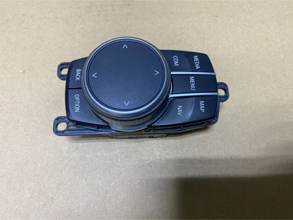 2017-2020 BMW 530i Idrive Touch Controller 5A0DC87 G30 G31 G38 6 Series G32 GT