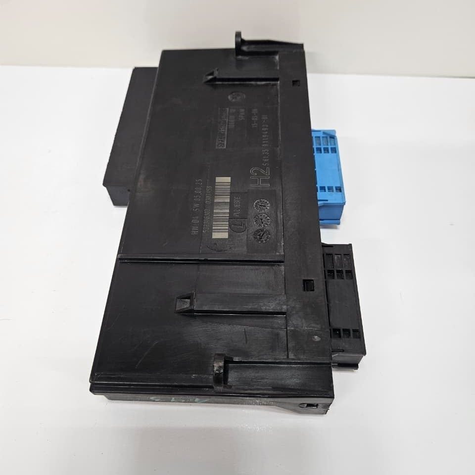 BMW E87 1-Series Body Control Module 9119493 OEM