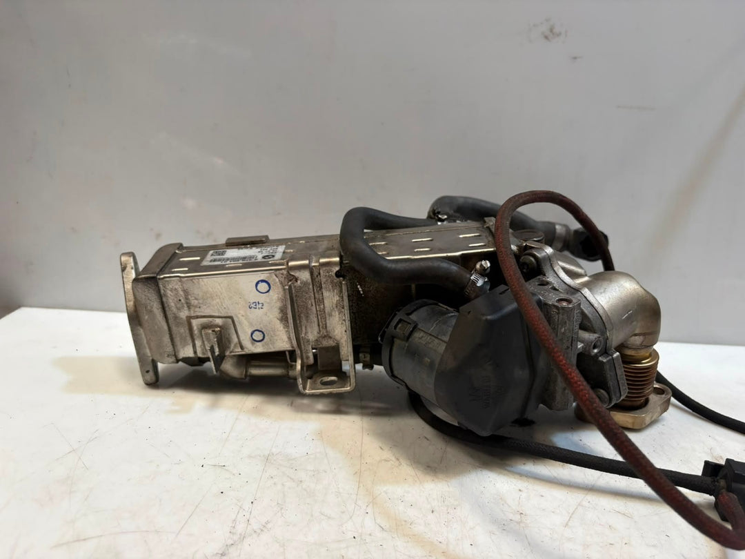 2010-2016 BMW 535i F10 F11 and F15 X5 Egr Cooler 8476994 OEM