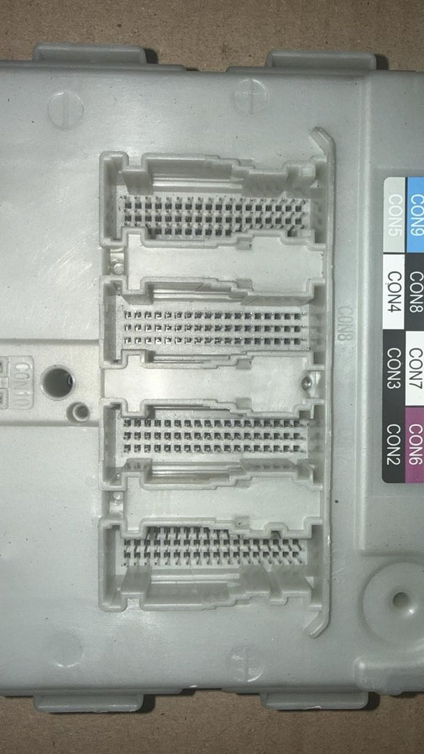 BMW BDC BODY DOMAIN CONTROLLER G30 530E B48 V01 8794951