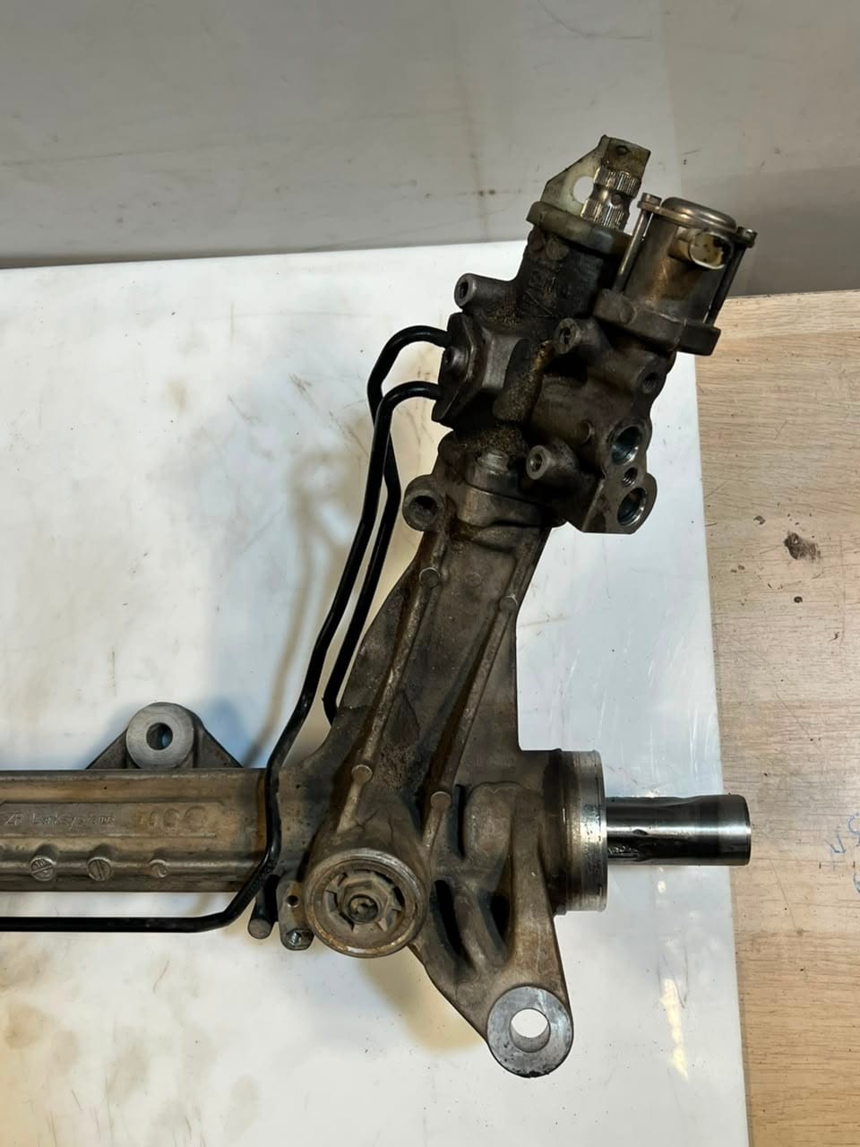 BMW 7 Series F01 F02 F03 F04 750i L1 HYDRAULIC Power Steering Rack 6795220 OEM