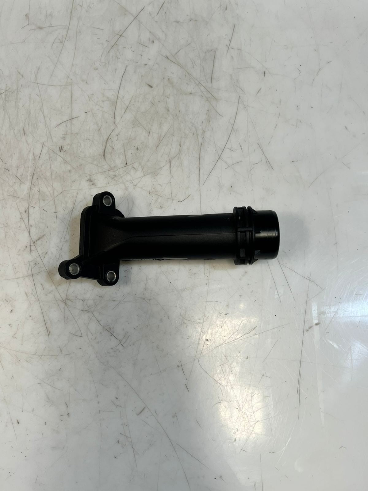 BMW 2' E91 F22 X1 E84 E90 Engine Coolant Water Pipe Hose Cylinder Head 7810707