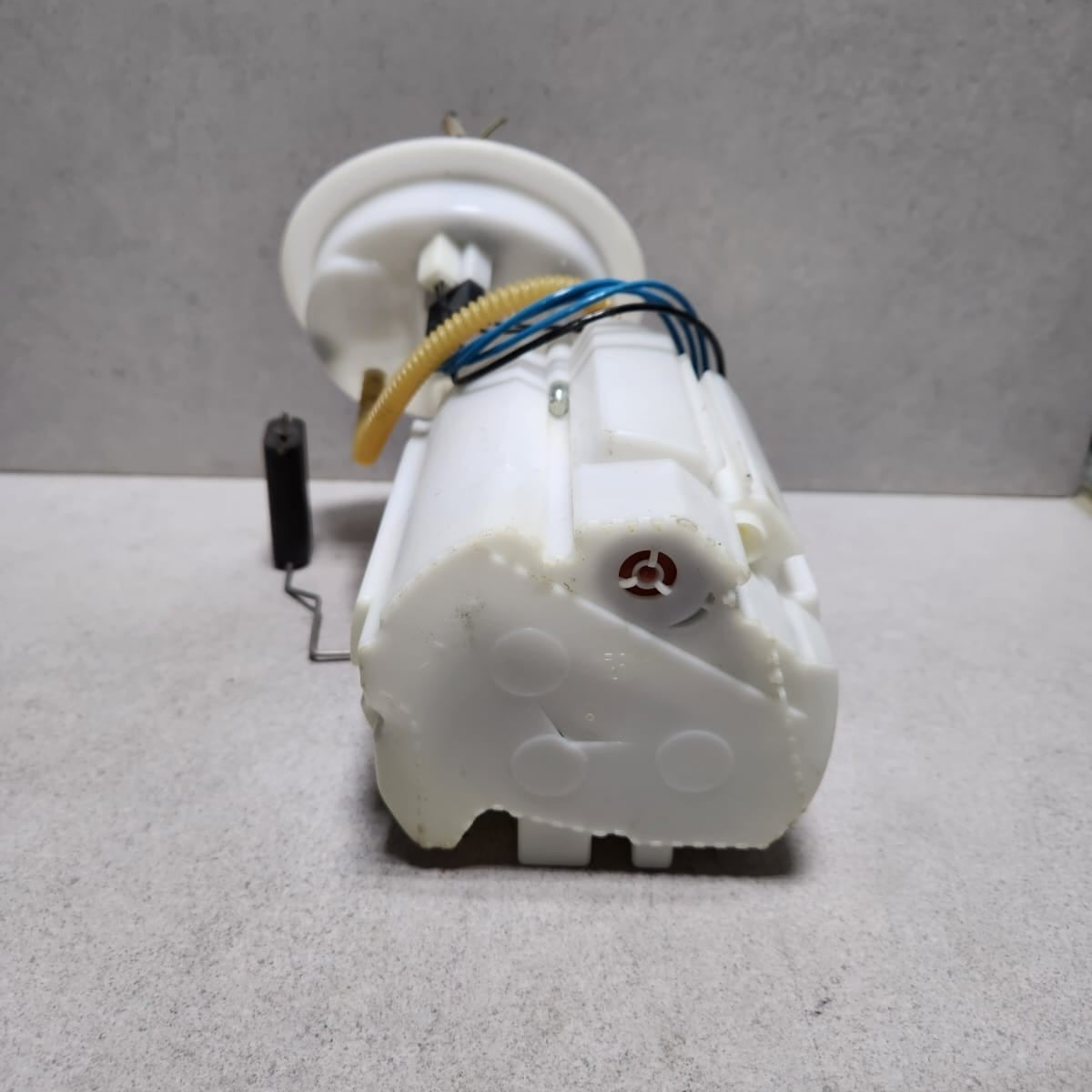 2019-2023 BMW 118i Fuel Pump 7300472 1-Series F40 2-Series F44 M235i 228i