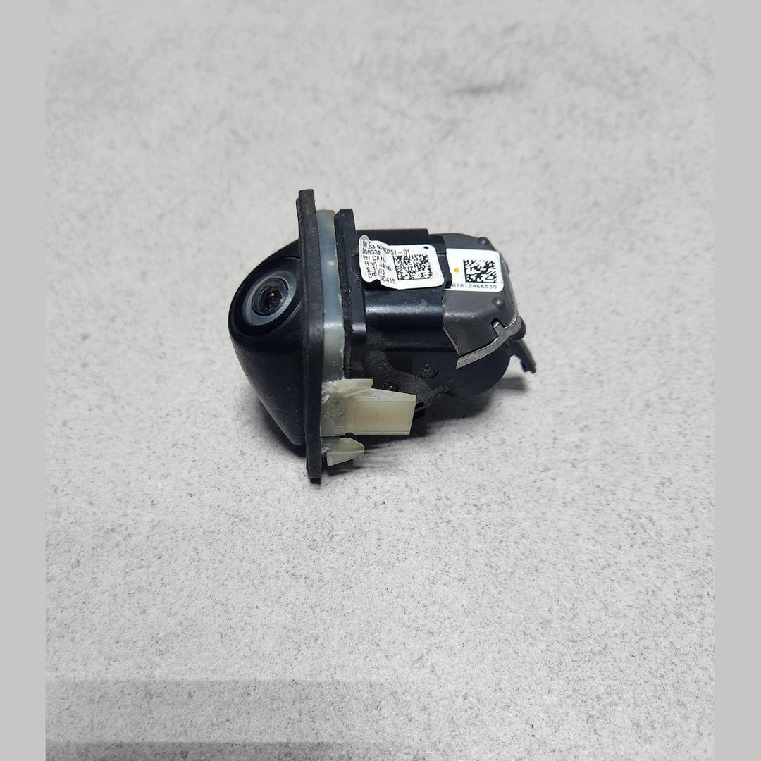 BMW Rear View Camera 9240351 F10 F11 F20 F21 F22 F23 F30 F31 F32 F34 F36 F82 M4 
