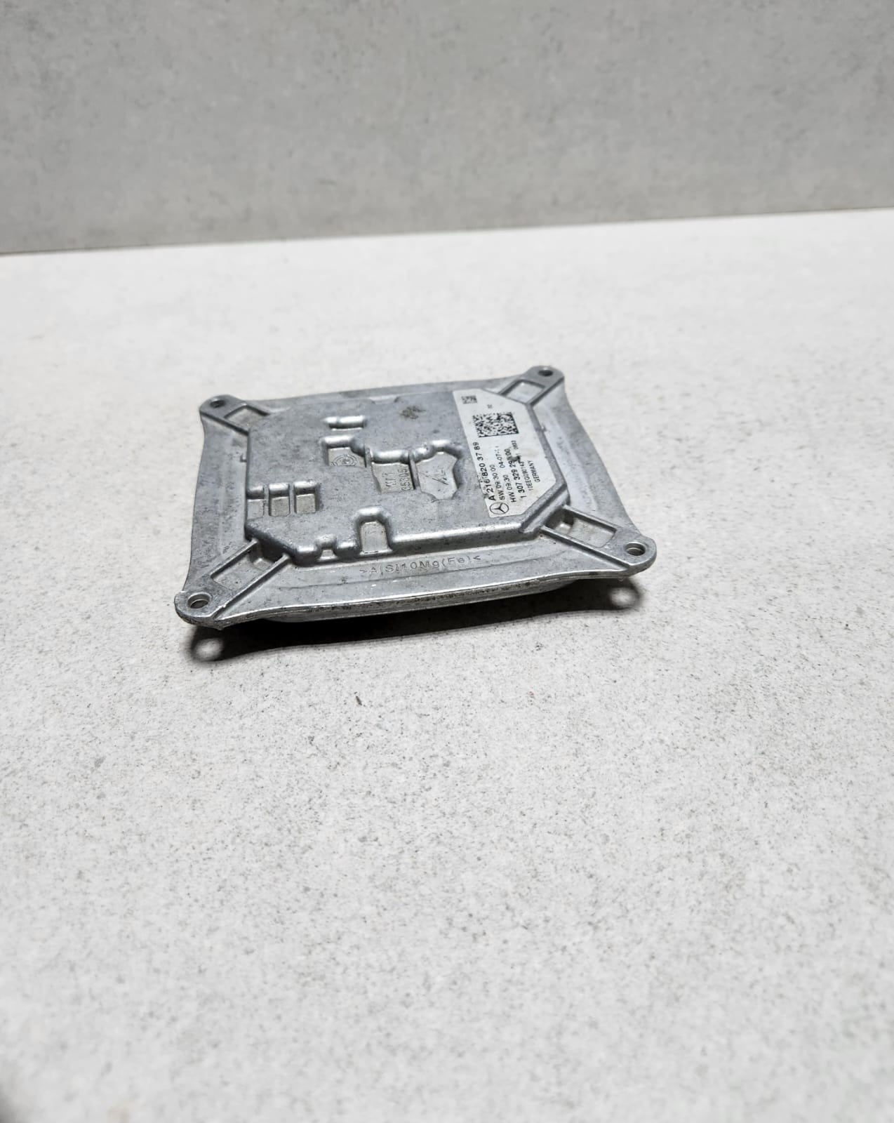 2010-2013 Mercedes-Benz S550 Headlight Ballast Control Module A2168203789