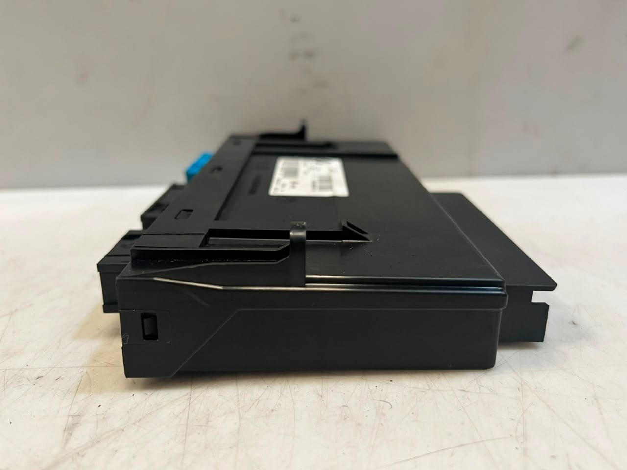 2010-2017 BMW X3 F25 Comfort Control Unit Body Module Junction Box 9267537