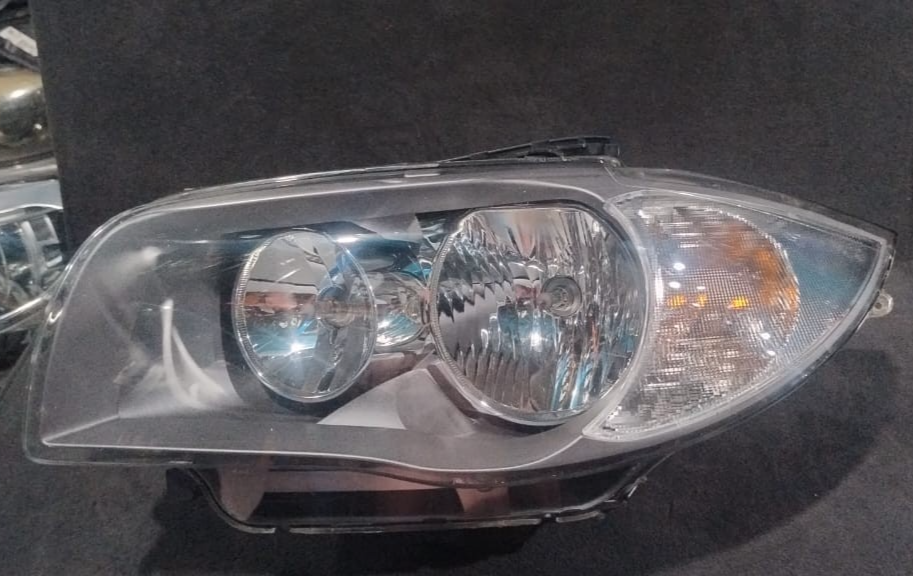 BMW 1 SERIES E81 E82 E87 E88  LEFT SIDE  HEADLIGHT LAMP  -7249651