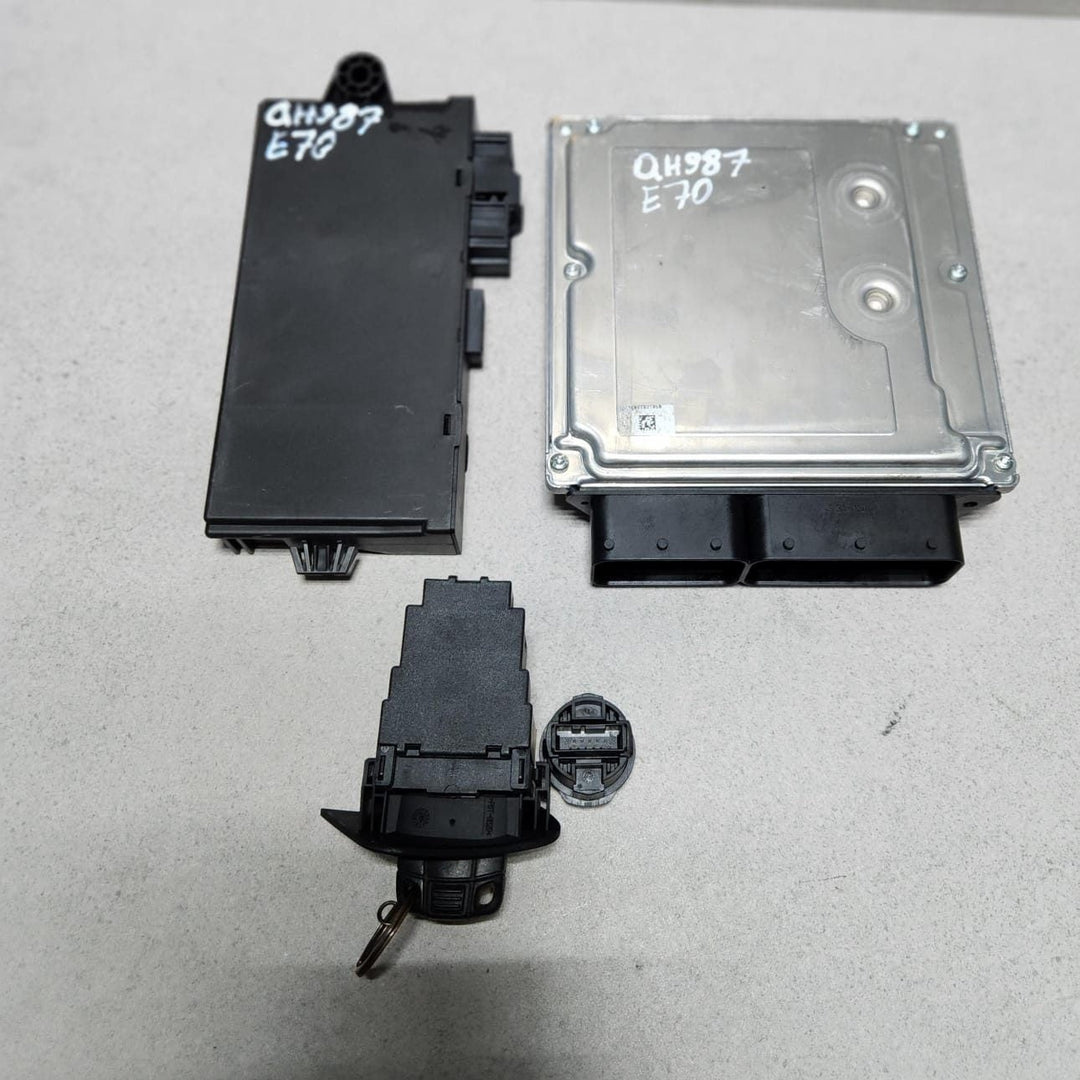 2009-2011 BMW 335d Engine Control Unit 7809955 E60 E90 E91 E92 535d M57N2 D5