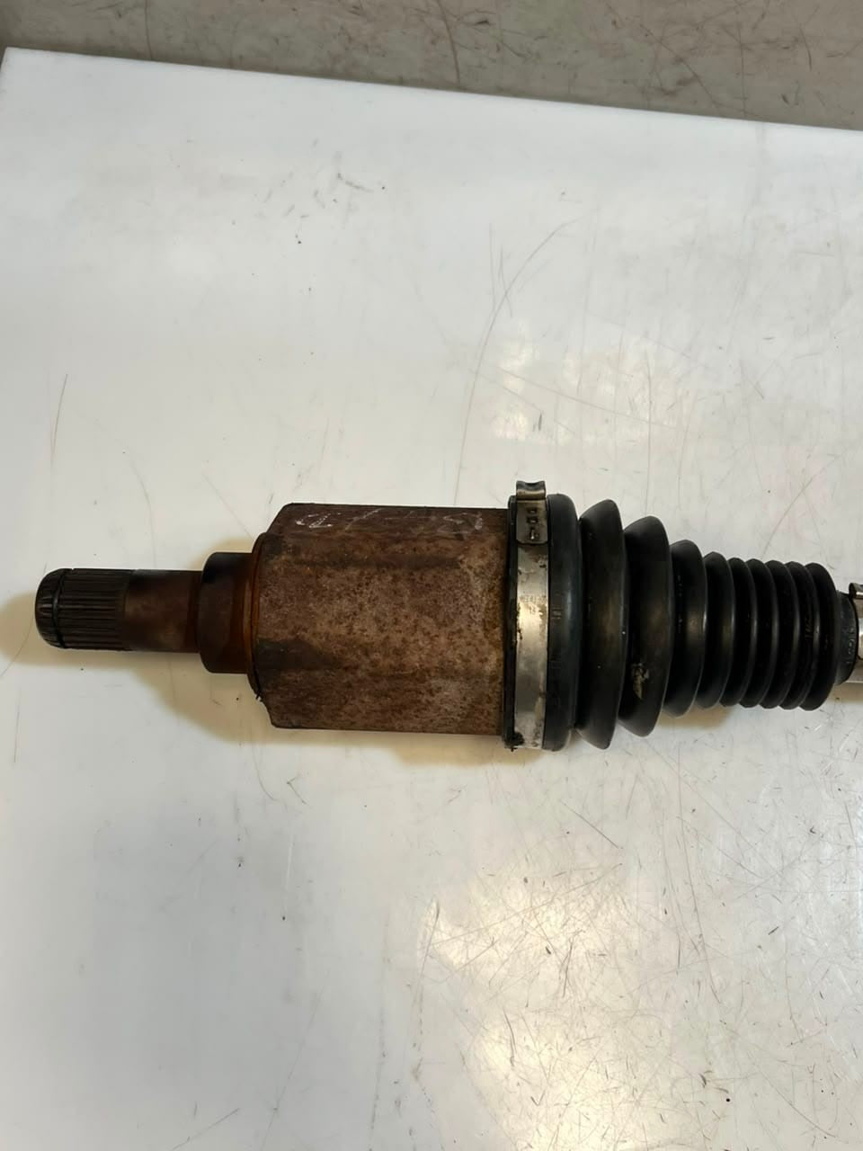BMW 3' GT F34 F30 F35 F31 320i Front Left AXLE xDrive Drive Shaft 7597693 OEM