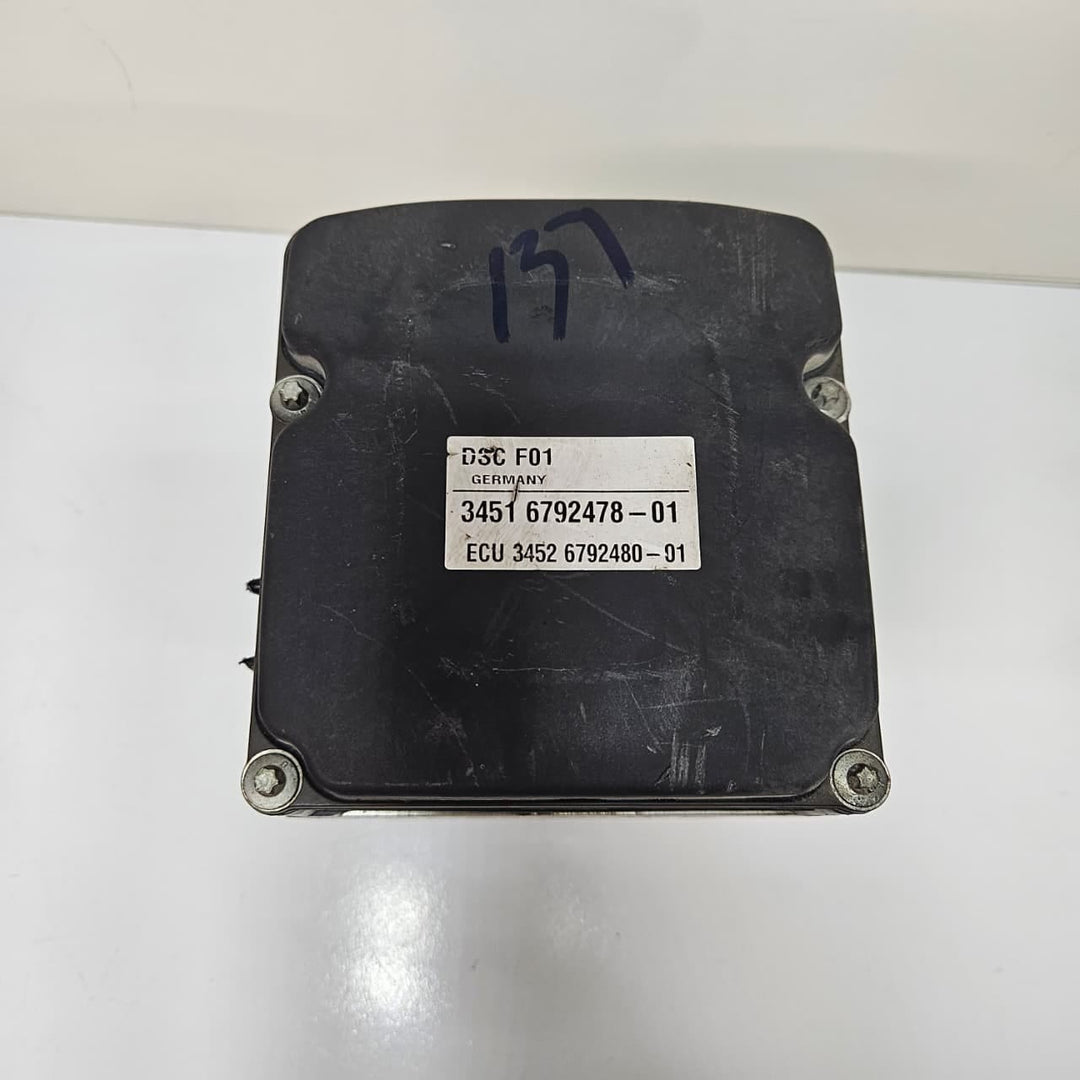 2008-2016 BMW 7 Series F01 F02 730D 750i F10 Abs Pump 6792478