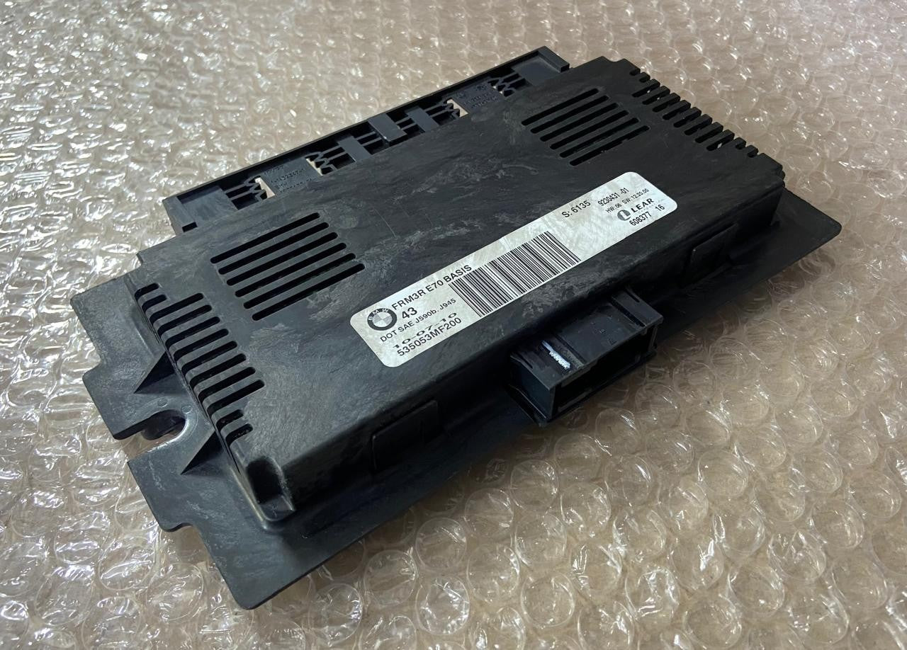 OEM BMW X5 E70 Headlight Control Module Unit FRM3R 9230431
