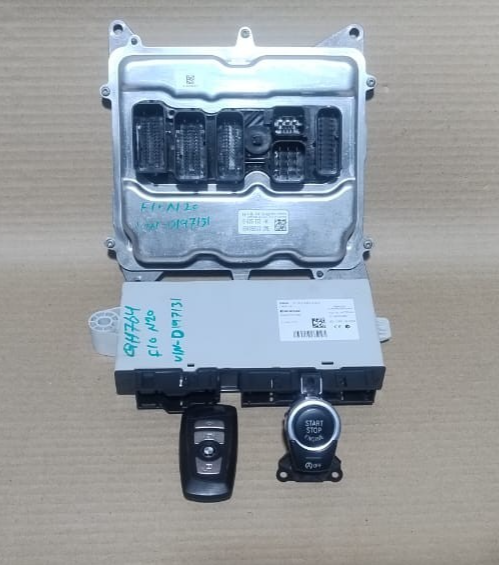 BMMW F10 N20  ENGINE CONTROL ECU UNIT SET DME + KEY  8626172