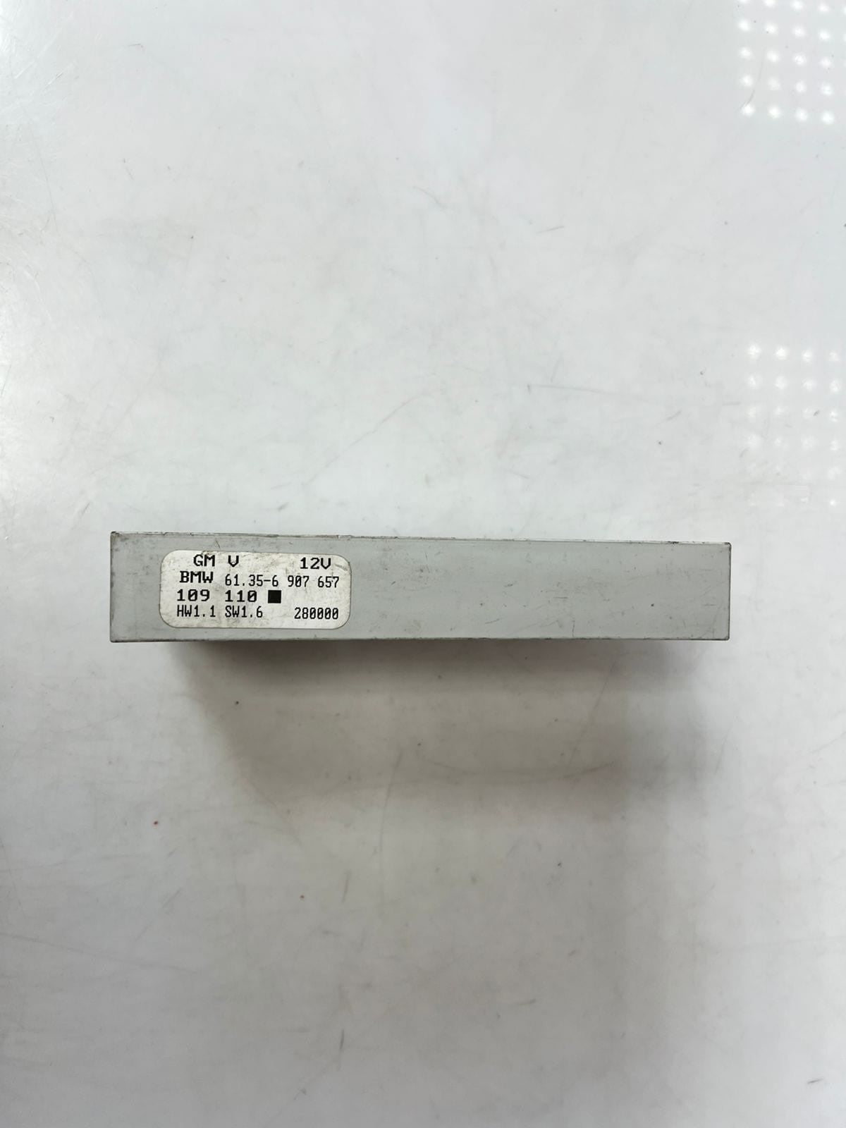 BMW 3 series E46 control unit basic module GM V 5 body control unit 6907657