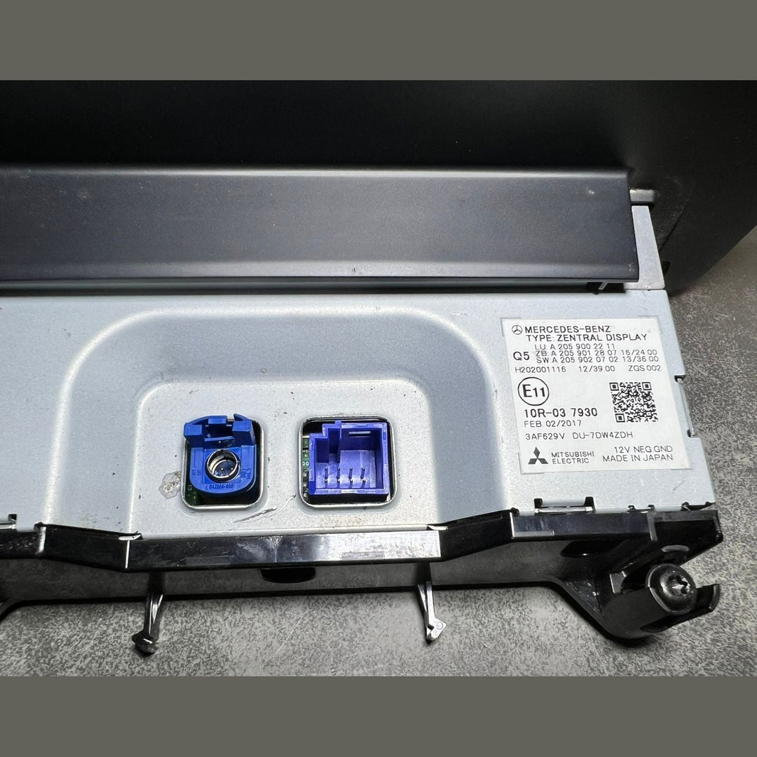 14-18 Mercedes-Benz W205 C-Class Navigation Display Screen Monitor A205 9002211
