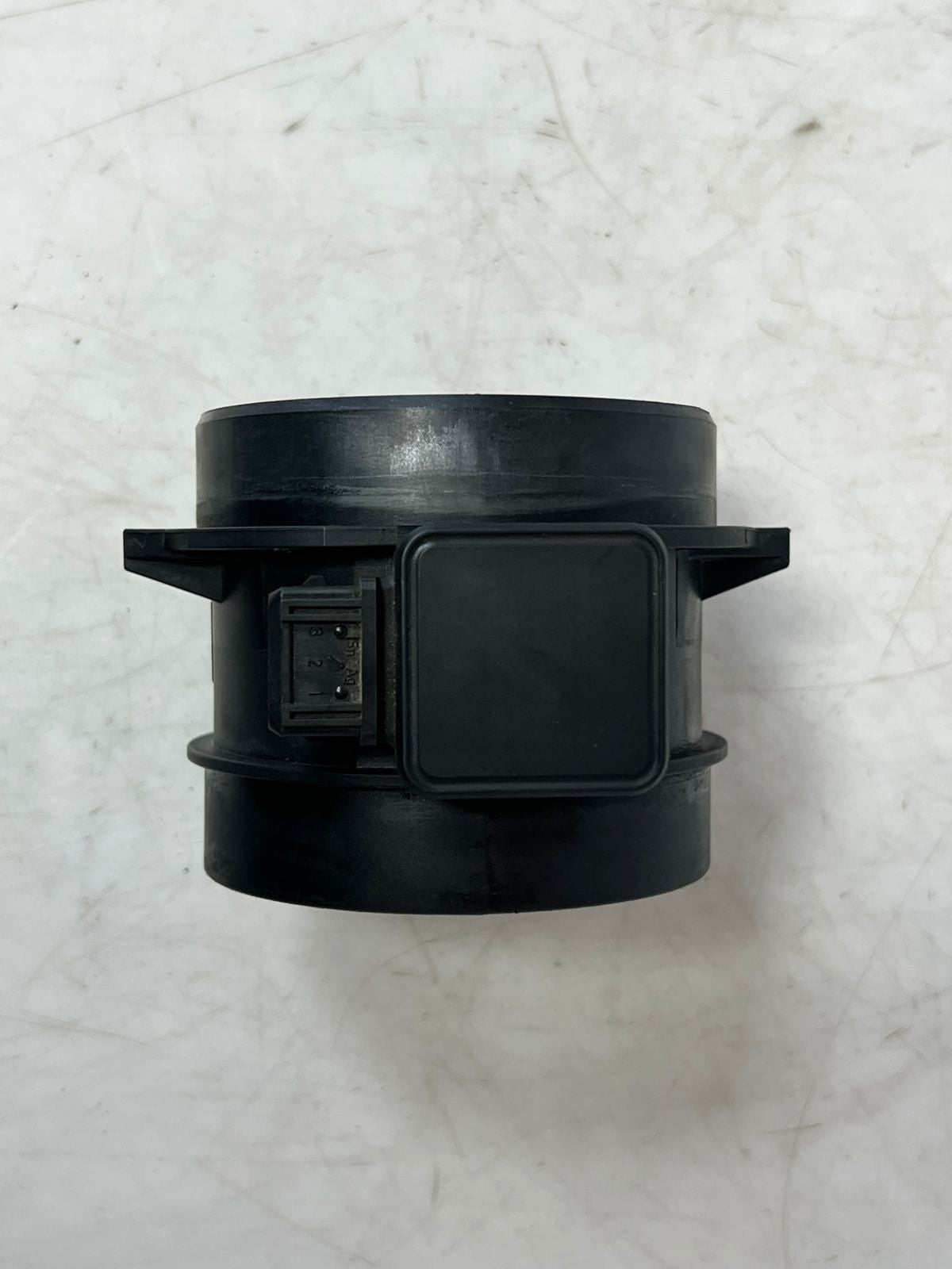 2001-2005 BMW 330i Mass Air Flow Sensor 1438871 OEM