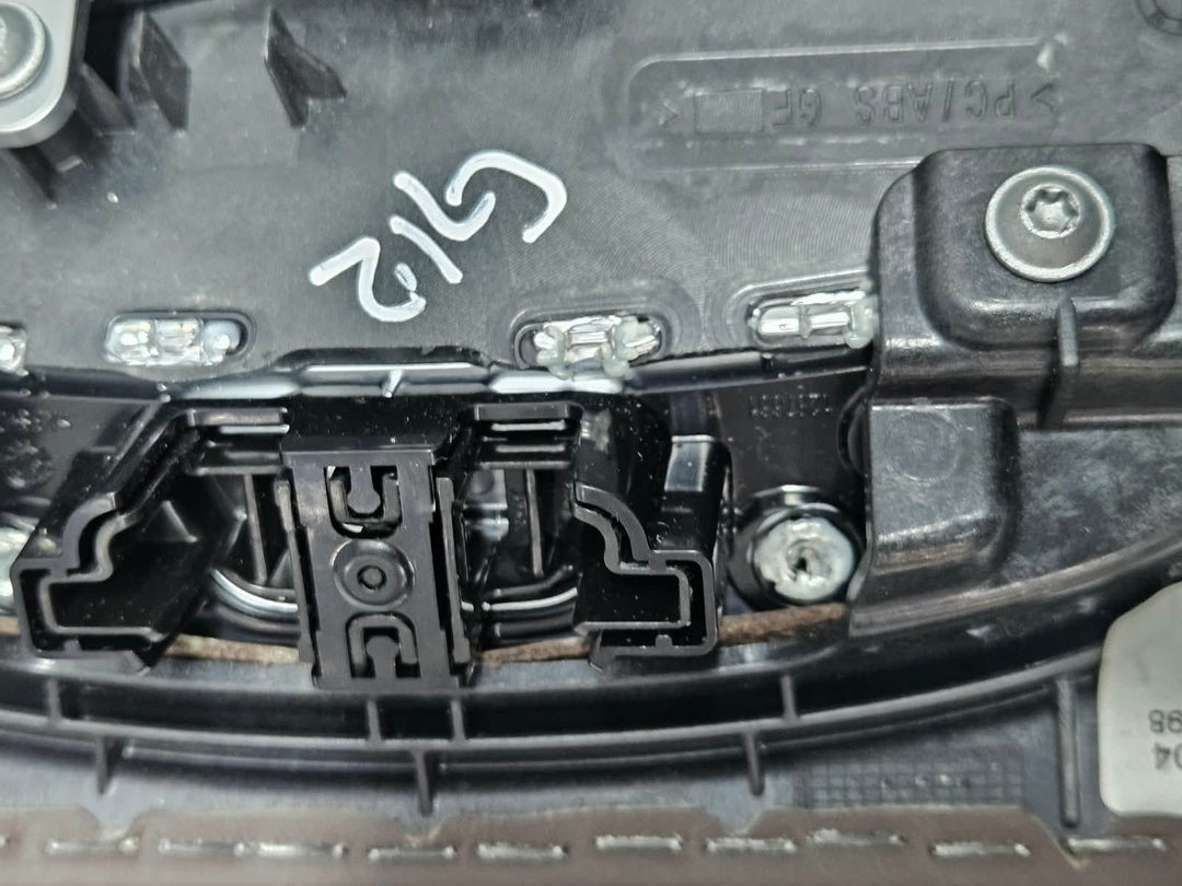 9352292-2015-2019 BMW 750i G11 G12 RHD Center Console Trim idrive & Switches OEM