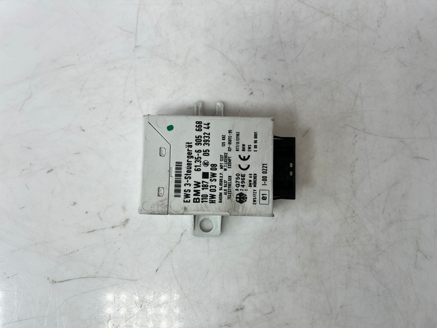 2002 BMW 5 Series E39 525i Manual complete ECU Engine Control Unit 7518111