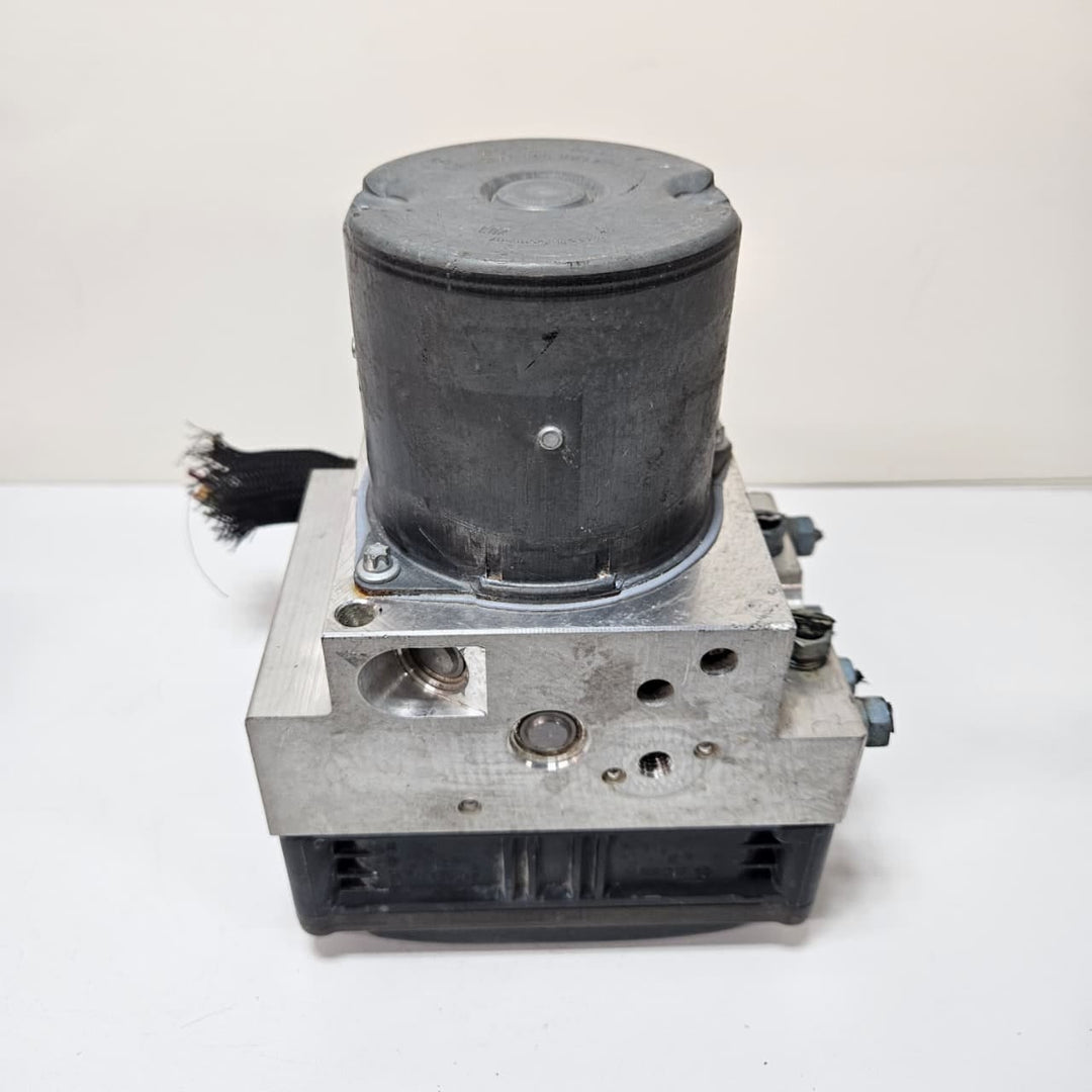 OEM BMW 5 Series F10 F11.ABS Control Unit Module DSC 6858405