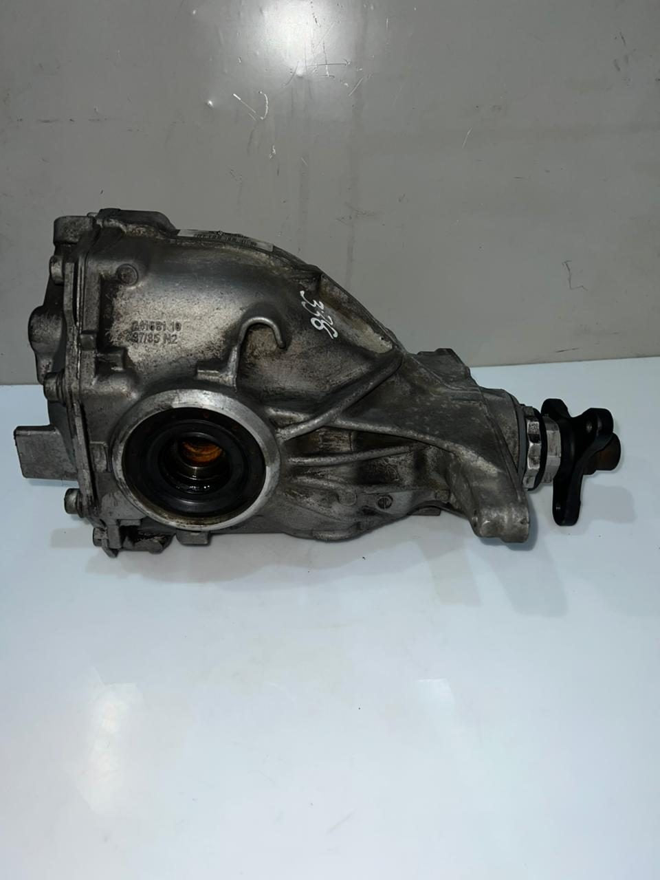 2011 BMW 528i Rear Differential Assembly 7578149 F10 523i models 3.38 RATIO
