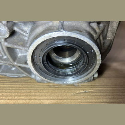 2012-2015 Mercedes-Benz ML350 Front Axle Differential A1663300300/ Ratio 3.45
