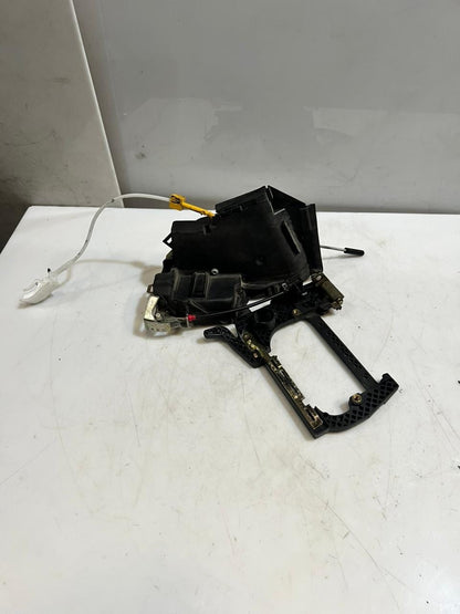 BMW 5 Series E39 Front Door Lock Mechanism Front Left 8235125 OEM
